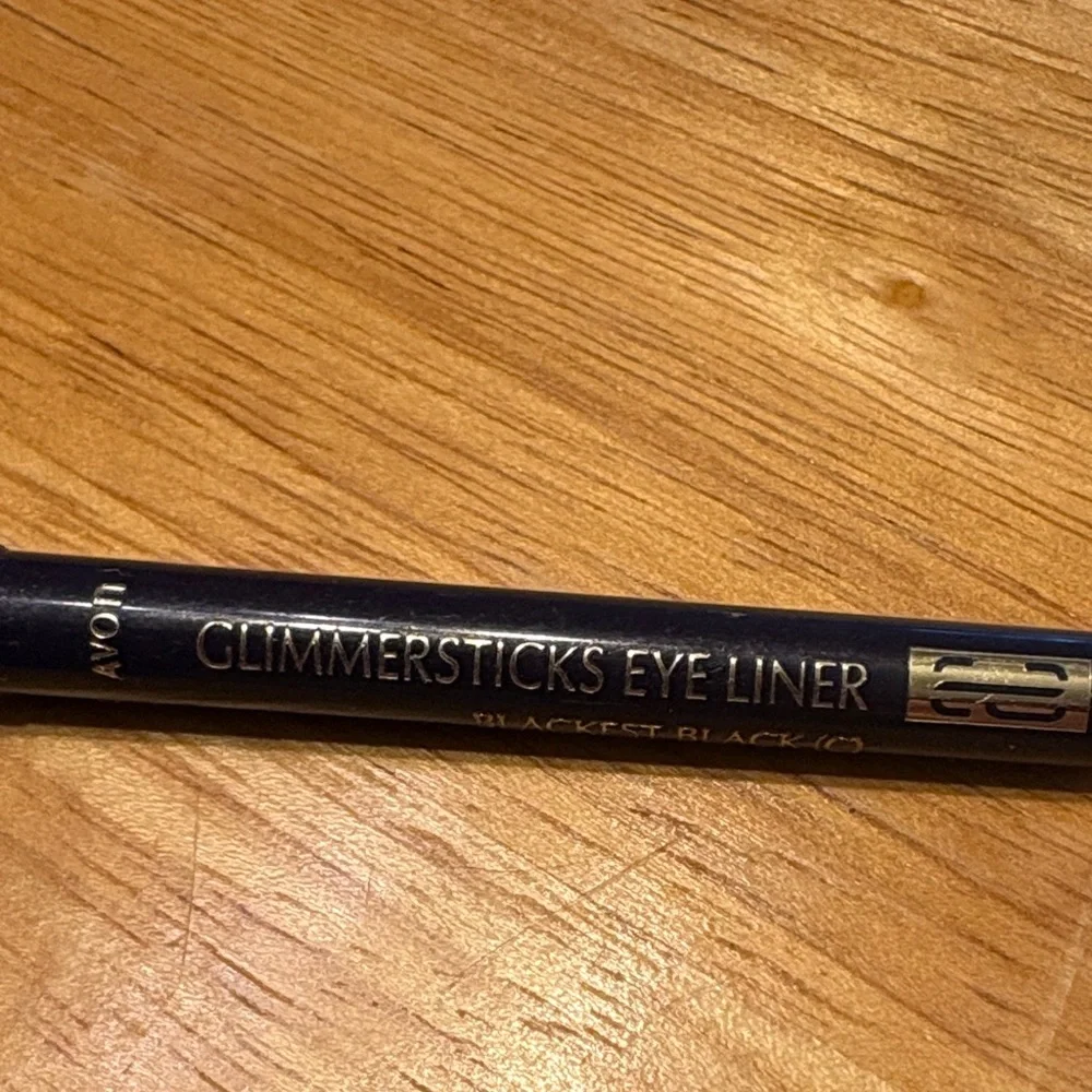 Avon Glimmersticks Eyeliner in Deep Black